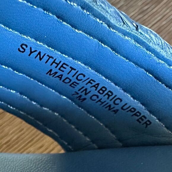 J/Slides Quiver Crossover Espadrille Platform Slide Sandals in Denim Raffia - Picture 9 of 10